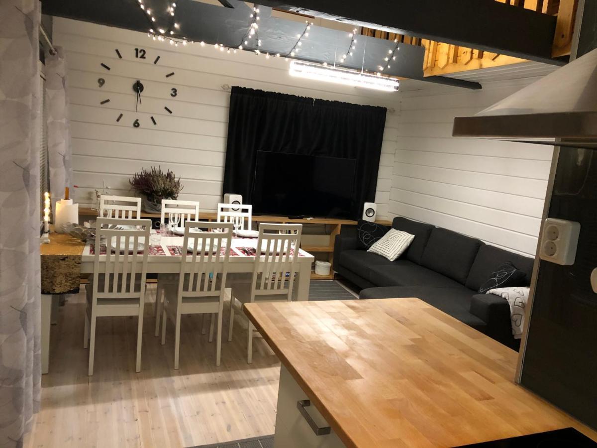 Syoete Huuhkamajat Cottage Dış mekan fotoğraf